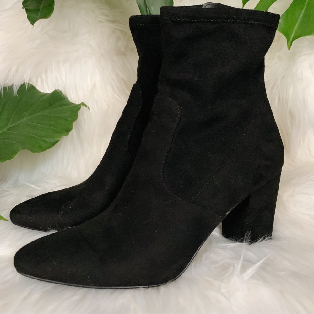 Steve Madden Elory Bootie Size 9
